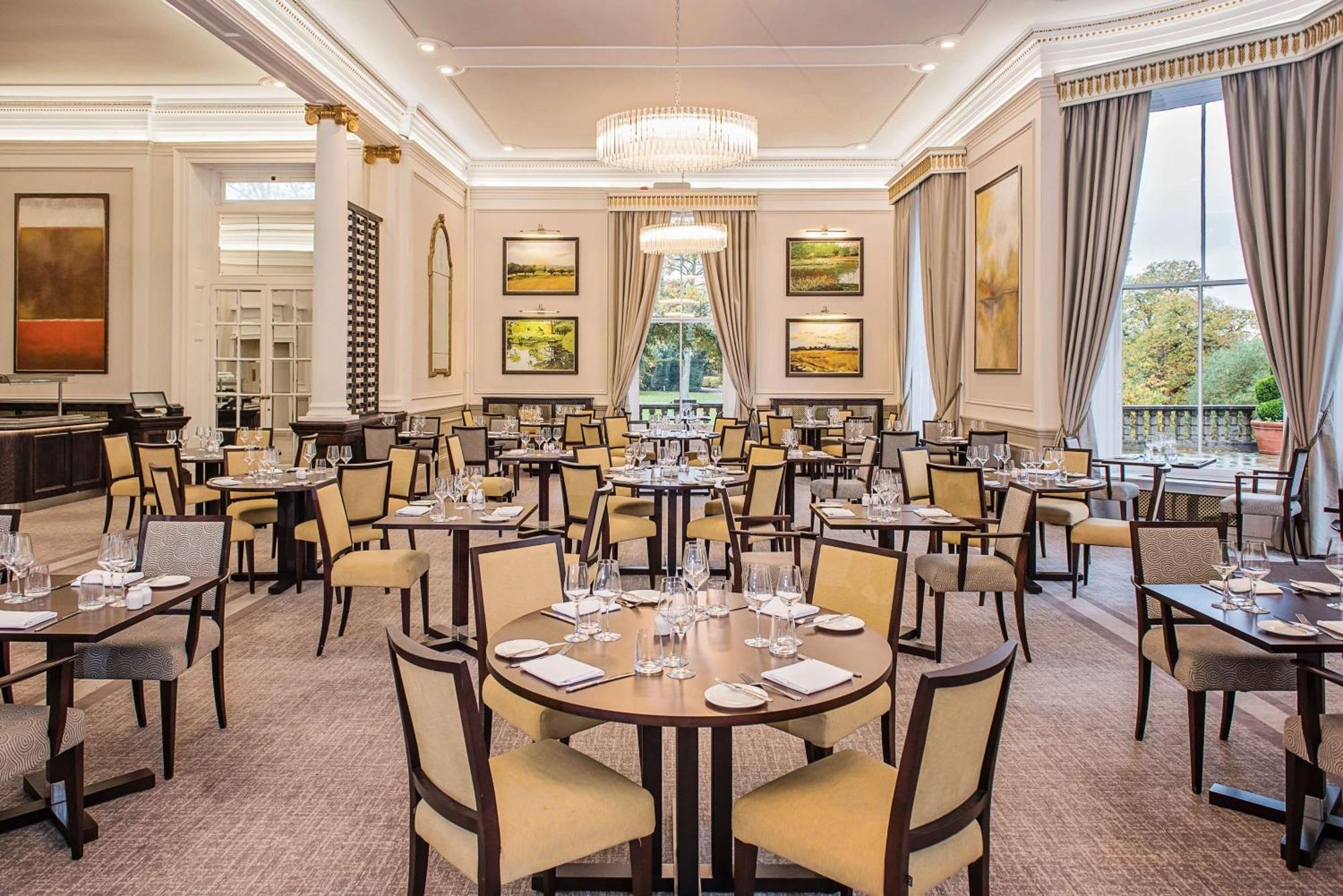 Oatlands Park Hotel Weybridge Exterior photo